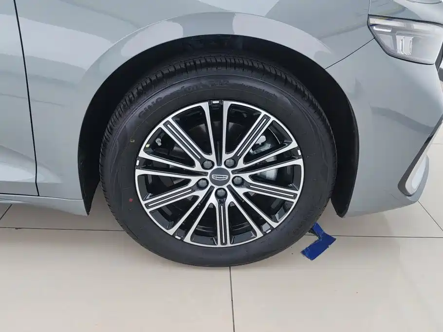 Geely Xingrui — миниатюра 6