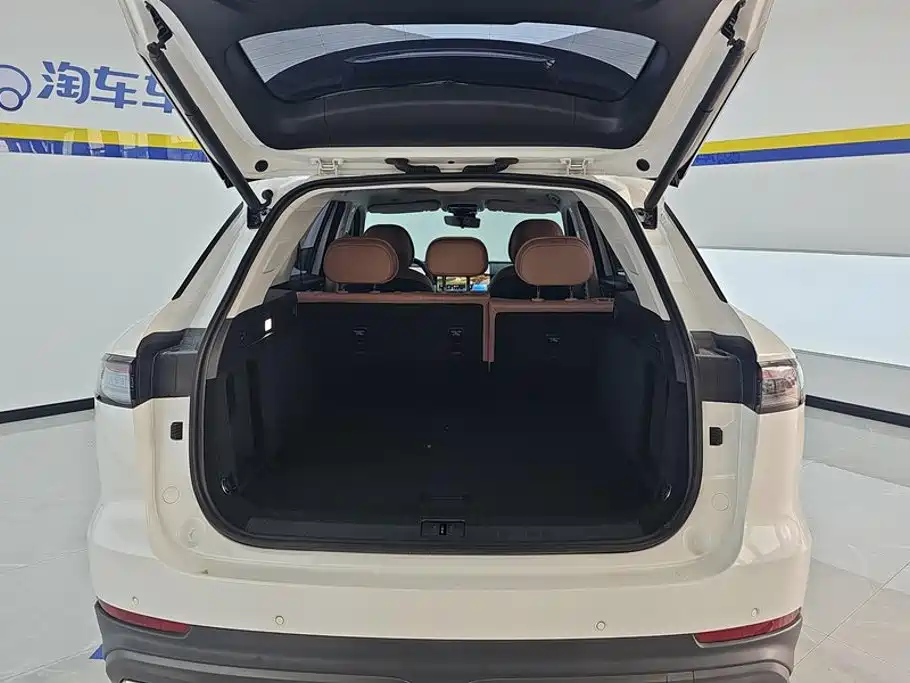 Chery Tiggo 8L — миниатюра 4