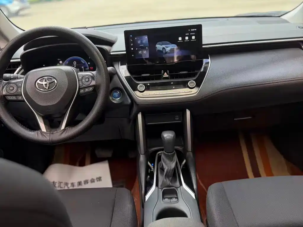 Toyota Frontlander — миниатюра 18