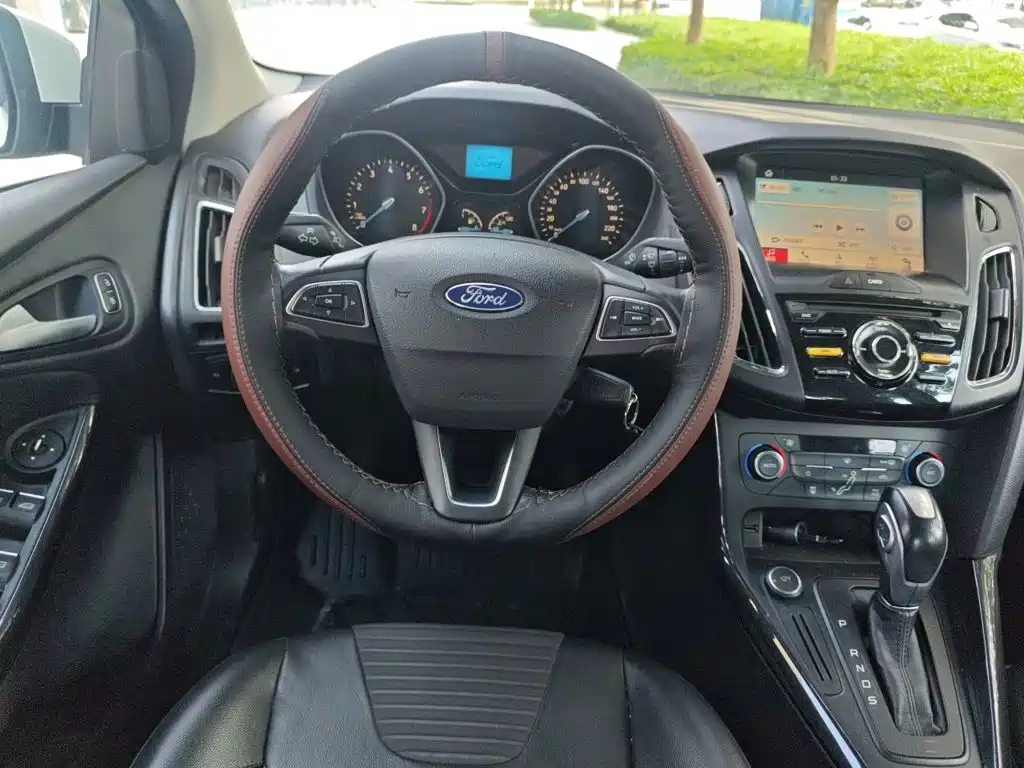 Ford Focus — миниатюра 13