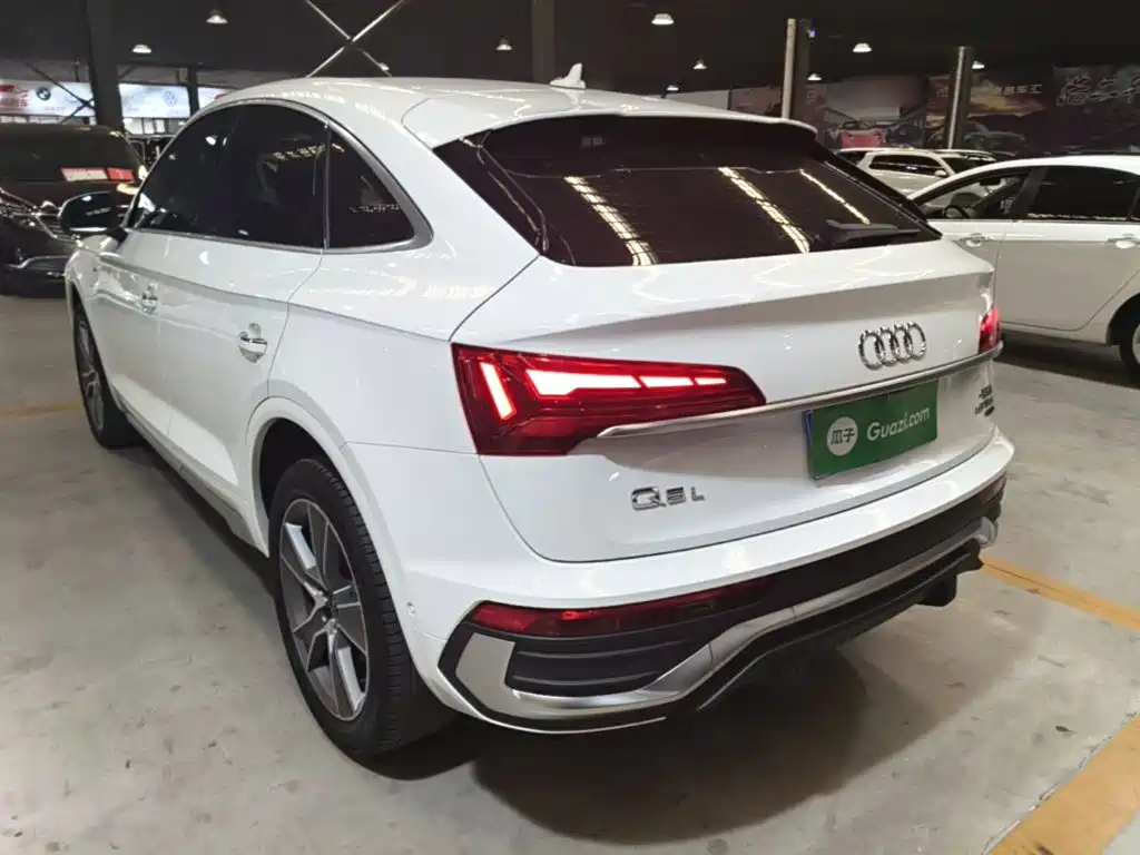 Audi Q5L Sportback — миниатюра 5