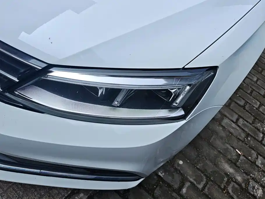 Volkswagen Sagitar — миниатюра 5