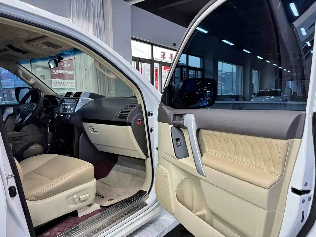 Toyota Prado (Import) — миниатюра 9