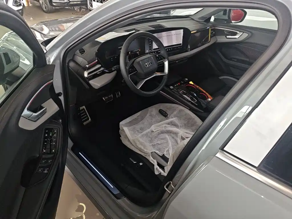 Audi A5L — миниатюра 16