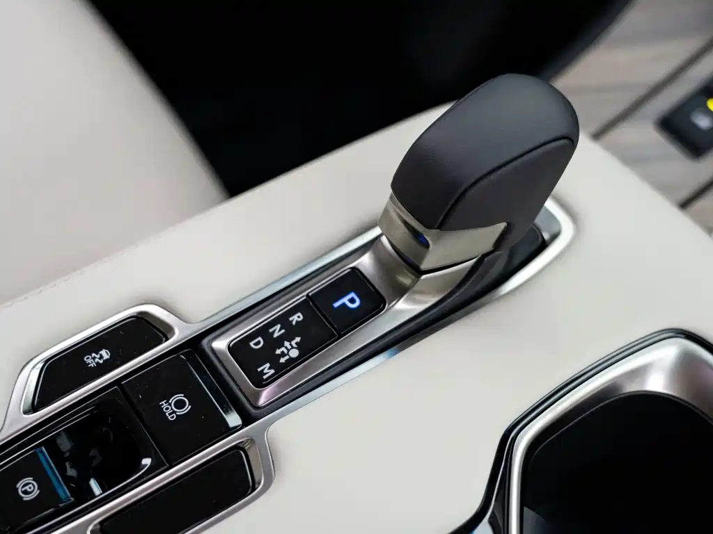 Lexus LM — миниатюра 19