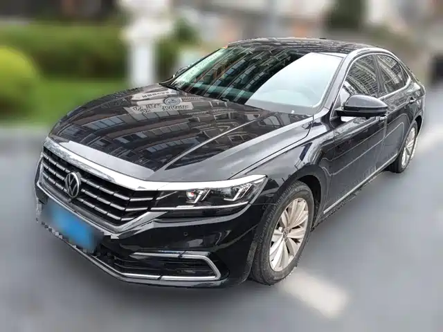 VOLKSWAGEN PASSAT 2021