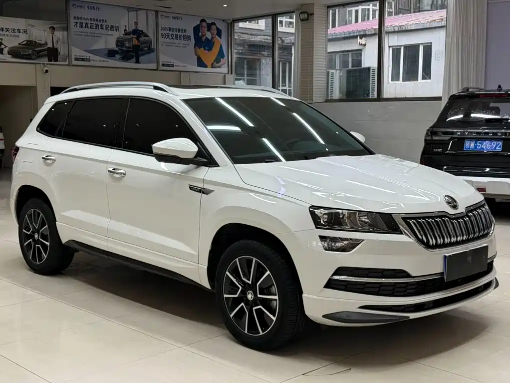 Skoda Karoq — миниатюра 3
