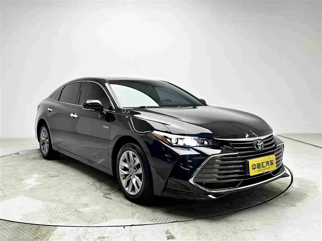 Toyota Avalon — миниатюра 3