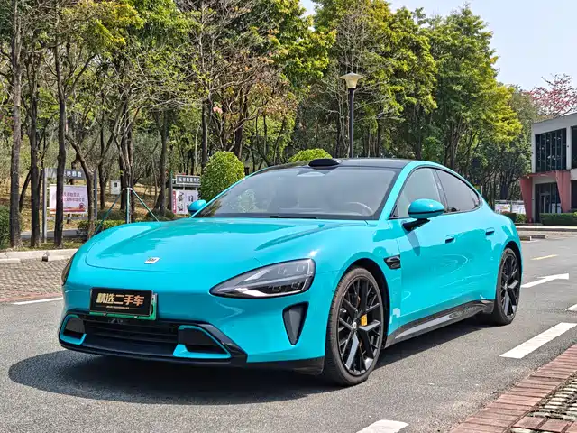 XIAOMI CAR XIAOMI SU7 2024