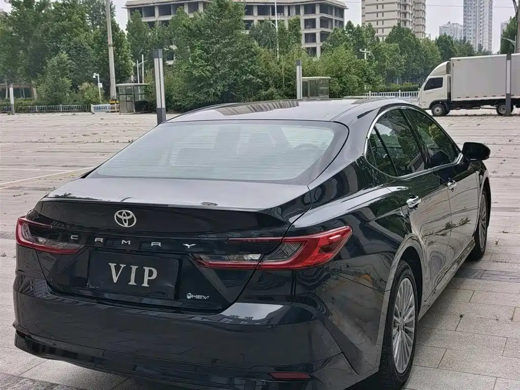 Toyota Camry 2024 2.0HGVP Luxury