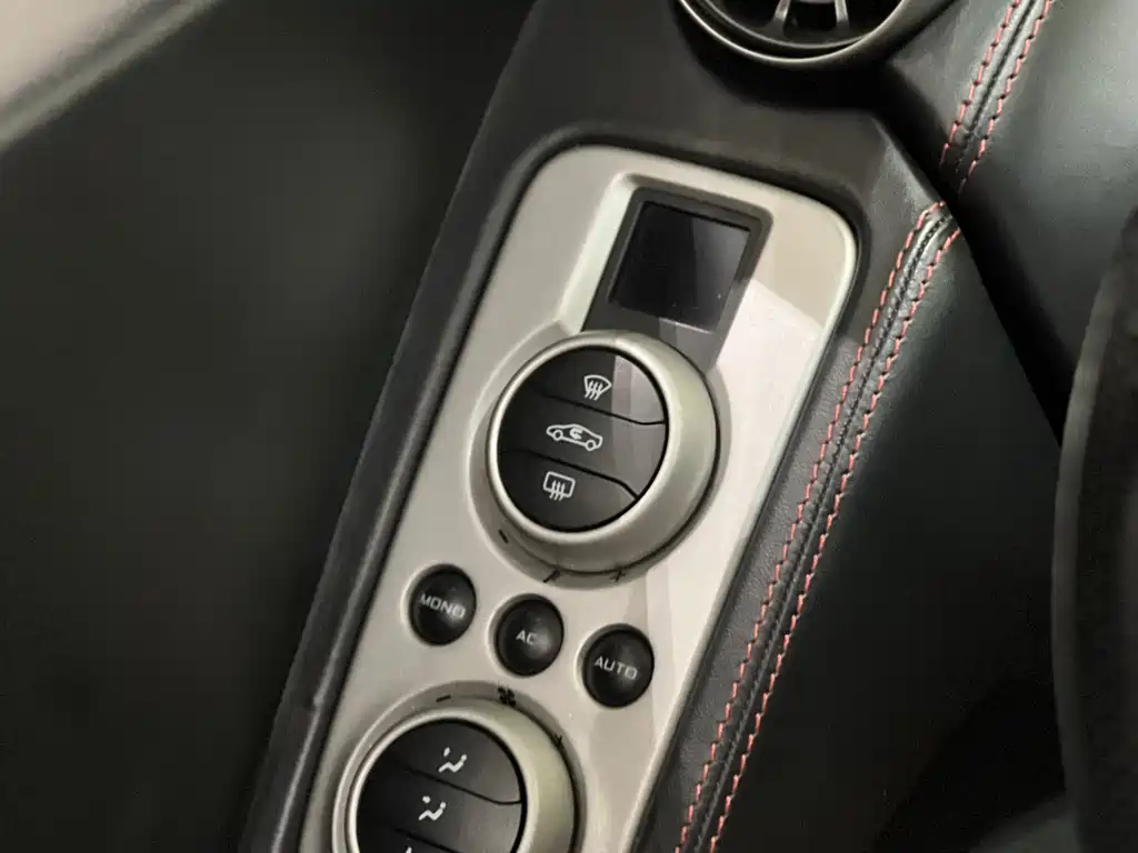 McLaren 625C — миниатюра 8