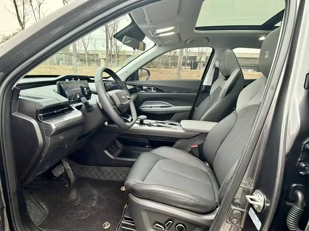 CHANGAN CHANGAN AUCHAN Z6