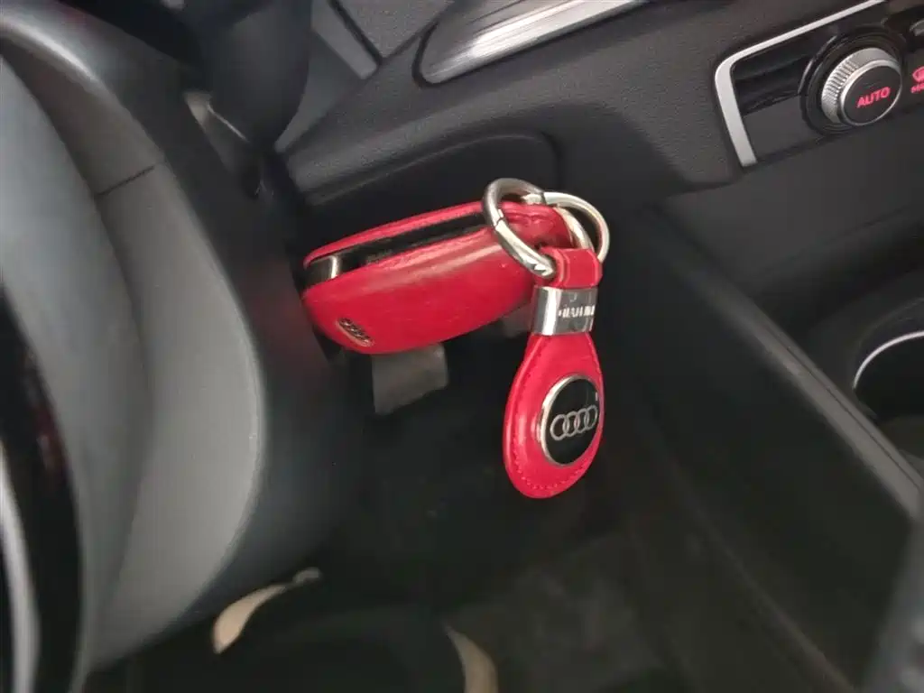 Audi A3 2015 Sportback 40 TFSI AT Comfort