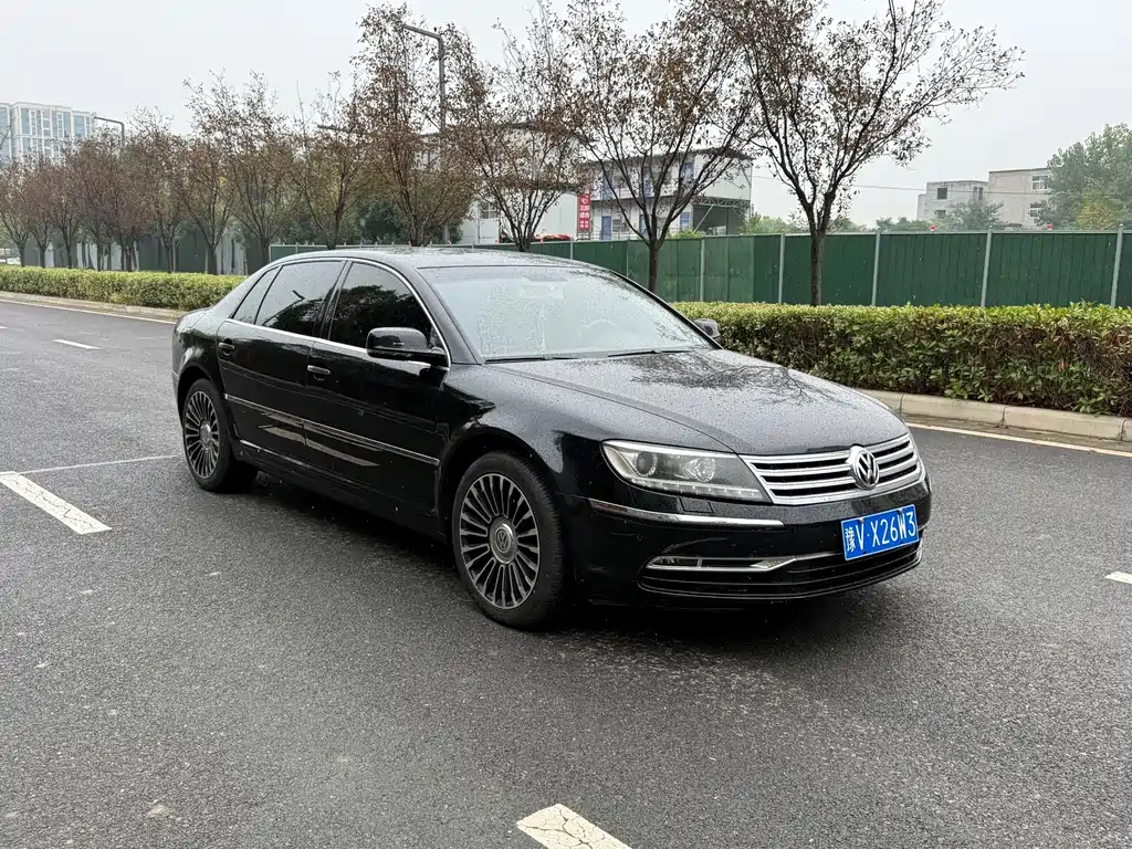 Volkswagen Phaeton — миниатюра 3