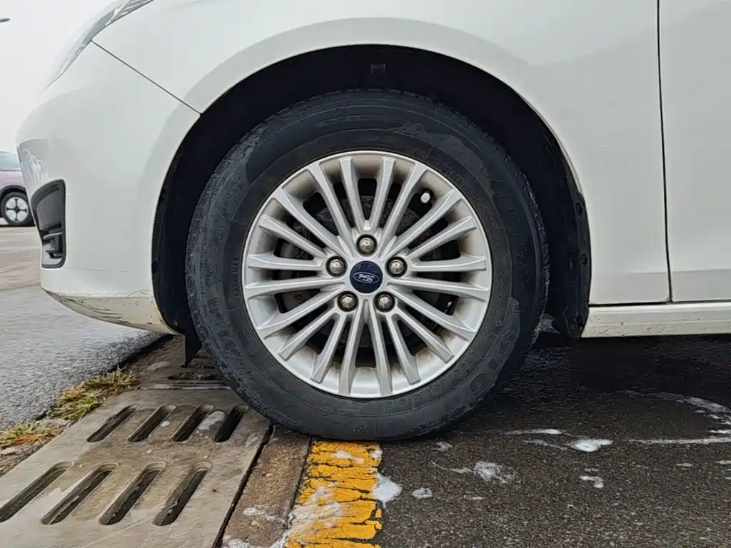 Ford Escort — миниатюра 23