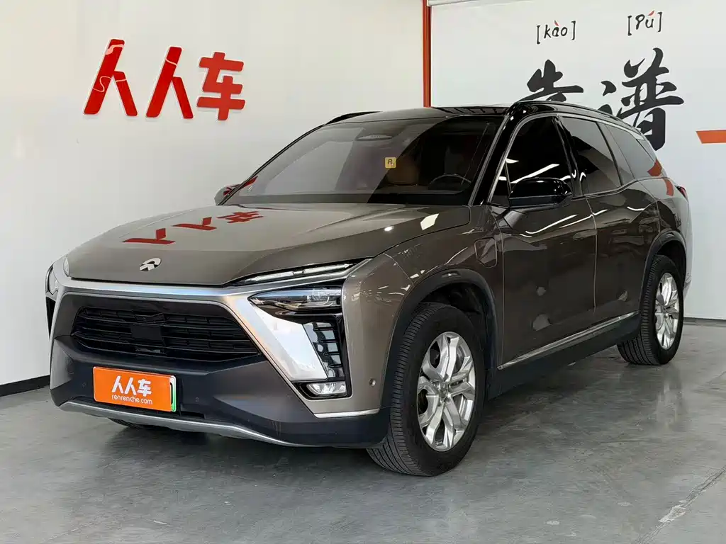 NIO ES8