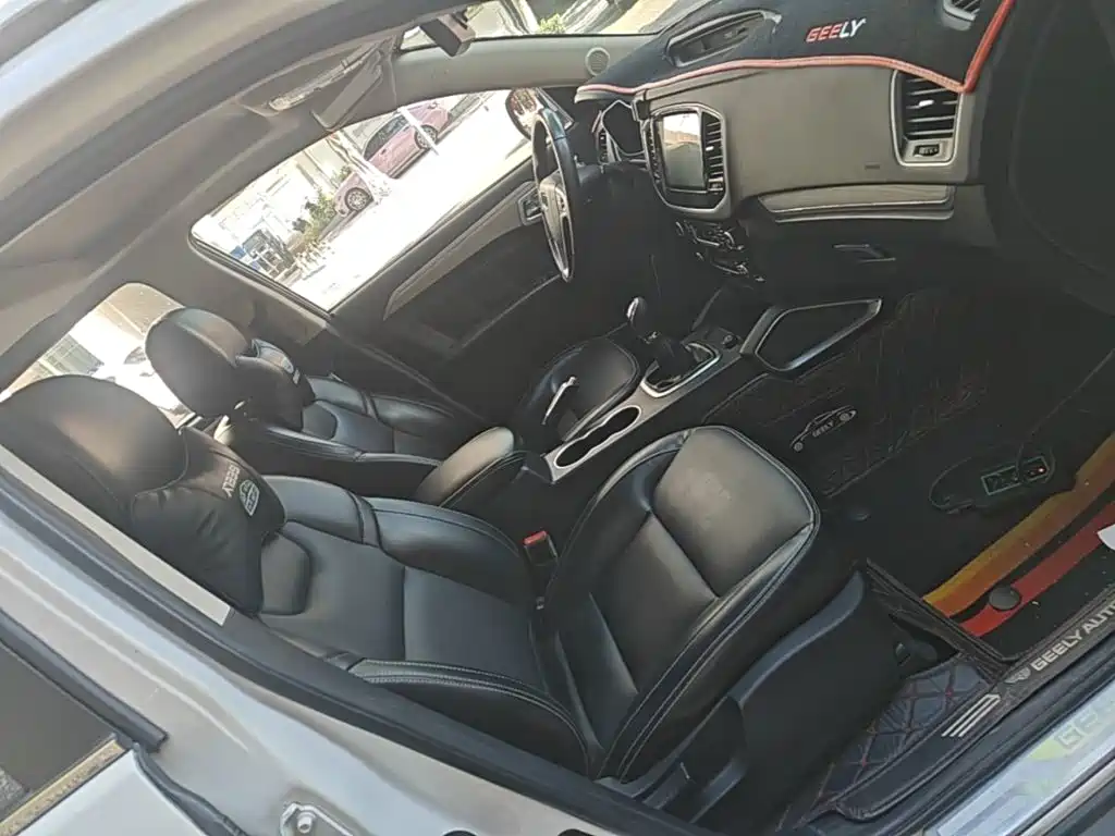 Geely Vision X6 — миниатюра 25