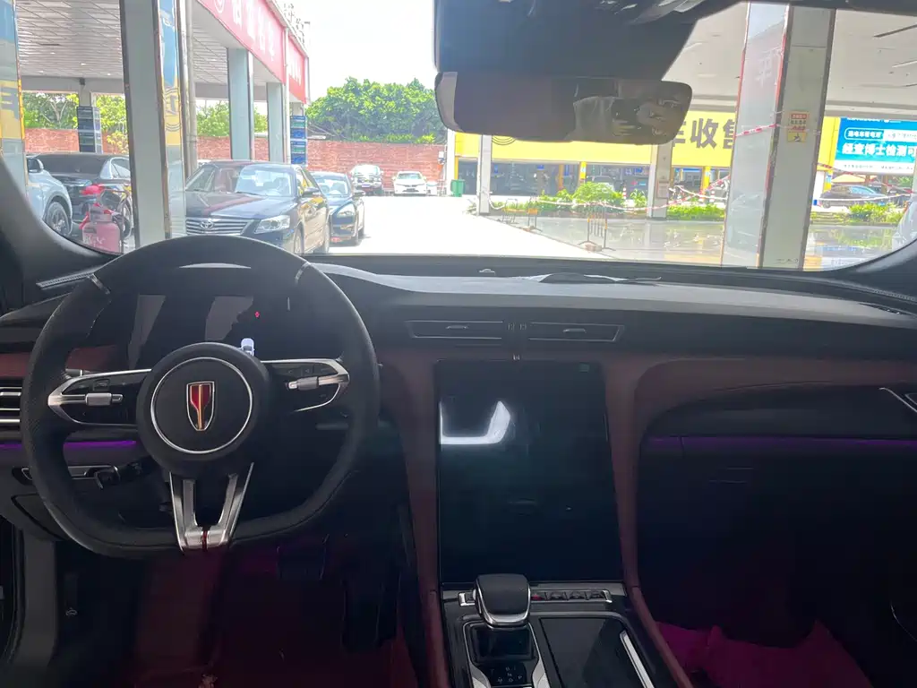 Hongqi Hongqi H5 — миниатюра 6
