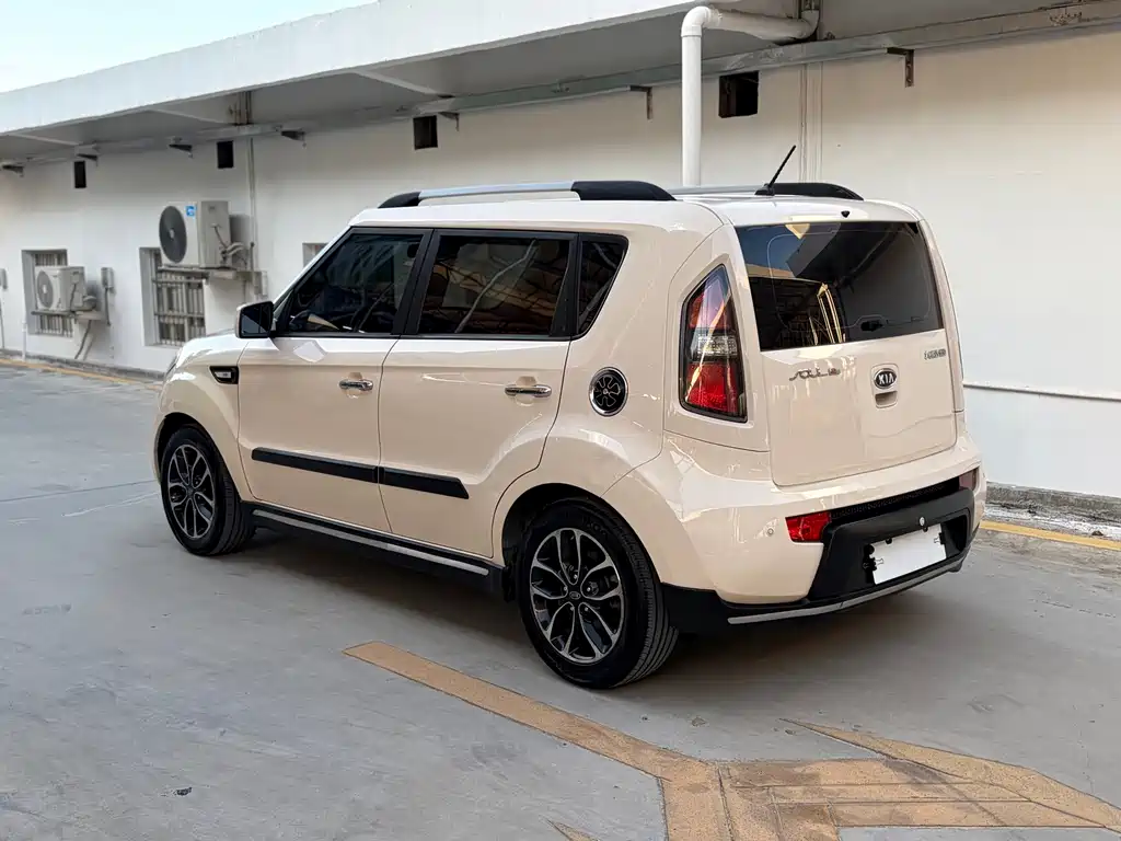 Kia Soul — миниатюра 15