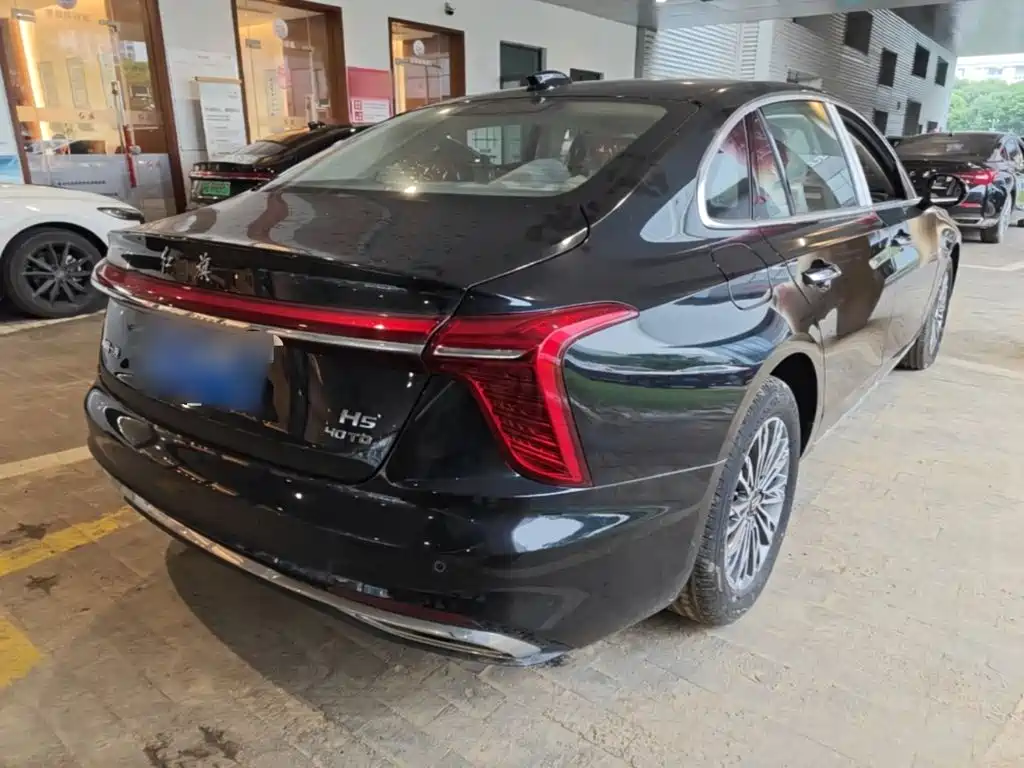 Hongqi H5 2025 2.0T AT
