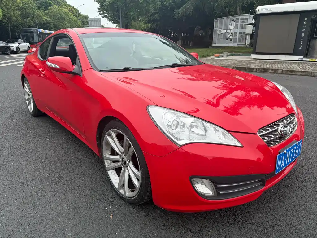 Hyundai Genesis Coupe — миниатюра 3