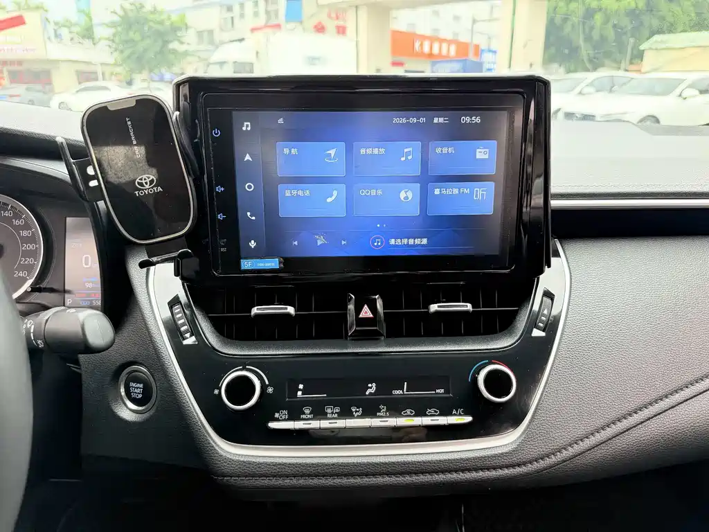 Toyota Corolla — миниатюра 11