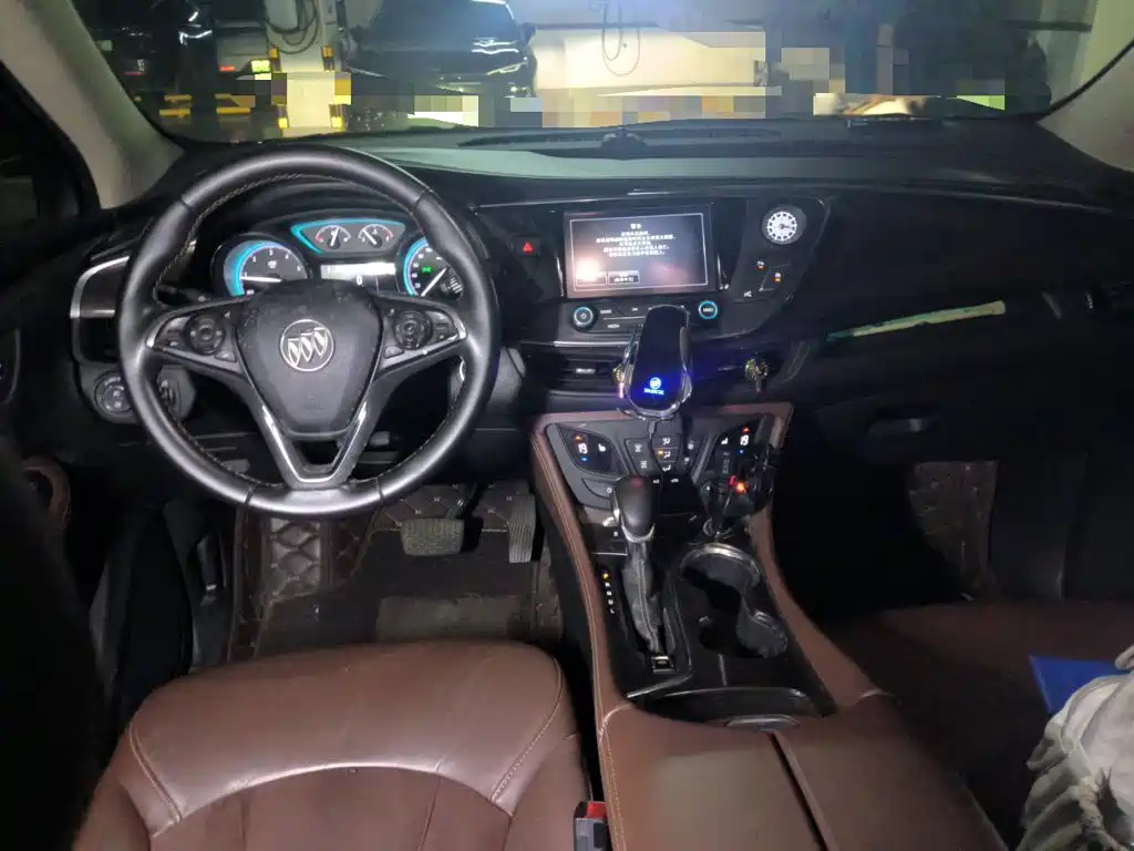 Buick Envision Plus — миниатюра 10