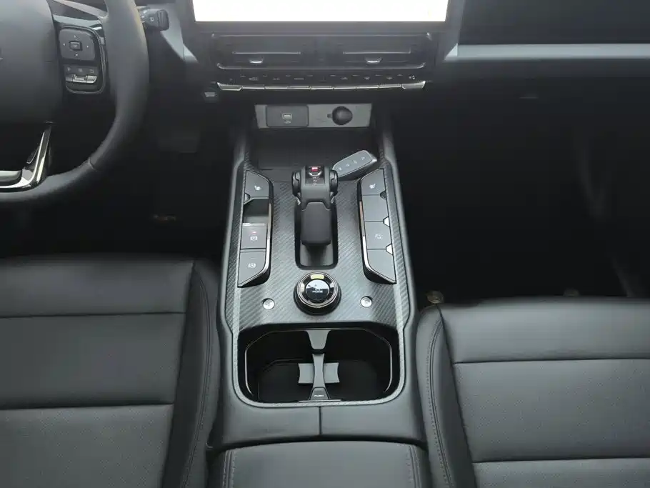 Haval Menglong New Energy — миниатюра 16
