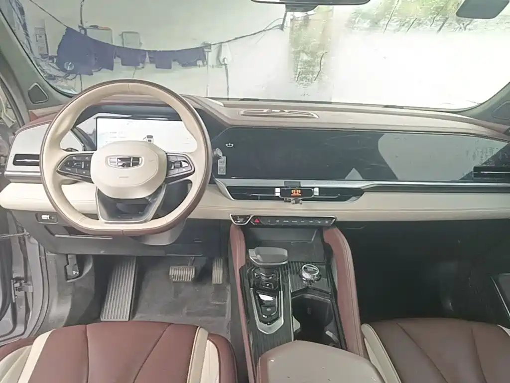 Geely Xingyue L — миниатюра 13