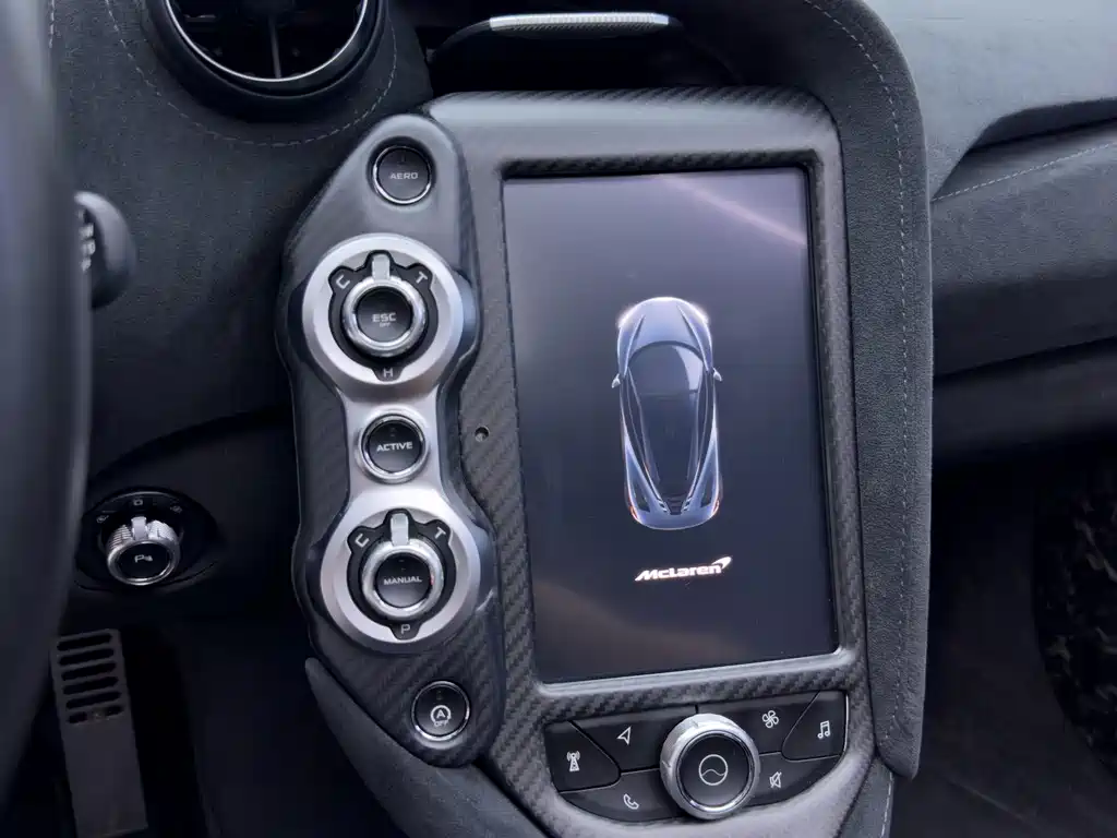 McLaren 720S — миниатюра 29