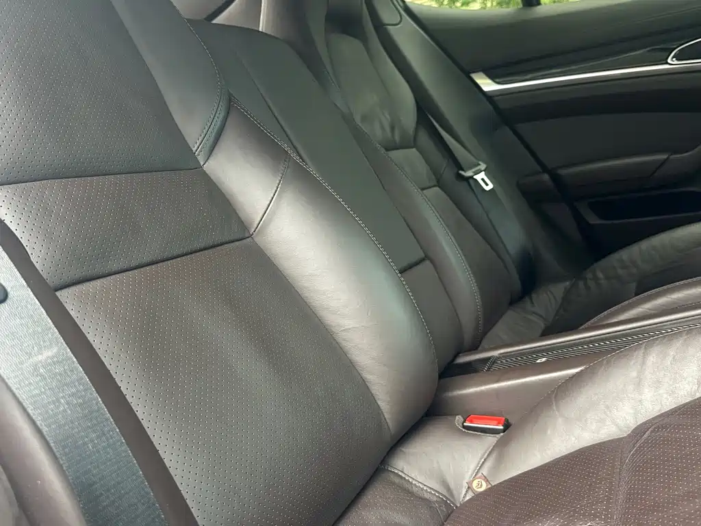 Porsche Panamera — миниатюра 23