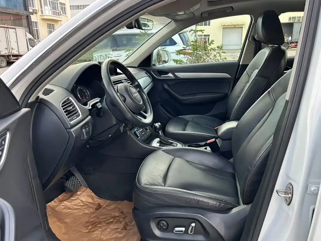 Audi Q3 — миниатюра 5
