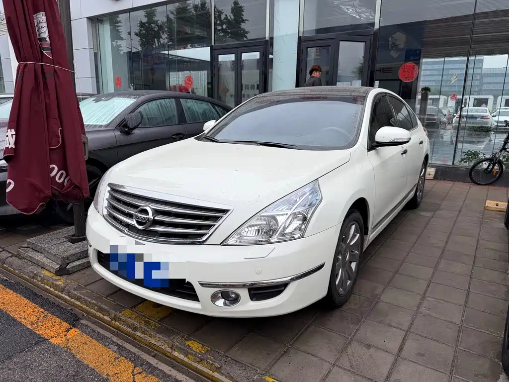 Nissan Teana 2010