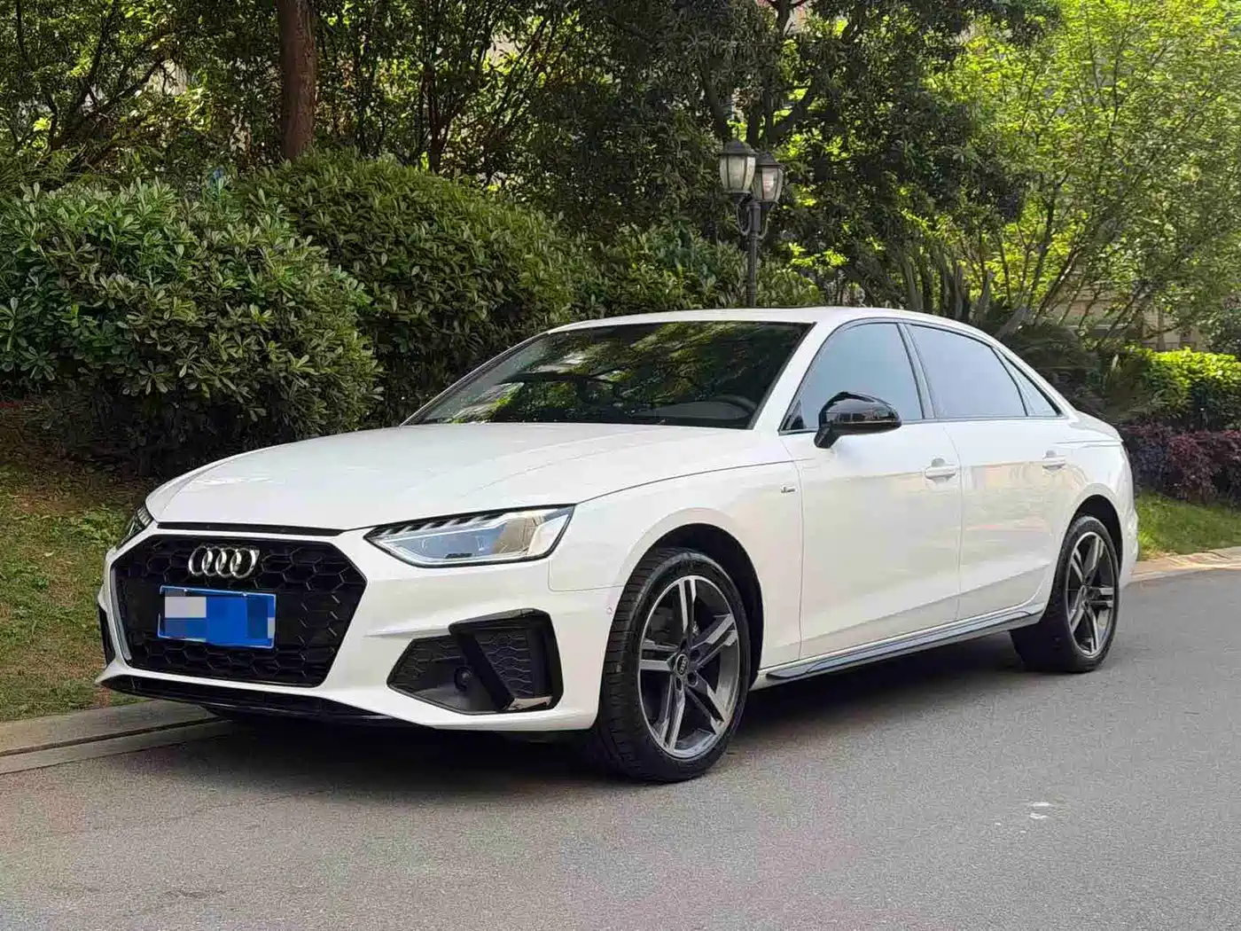 奥迪A4L 2022款 40 TFSI 豪华动感型 2022