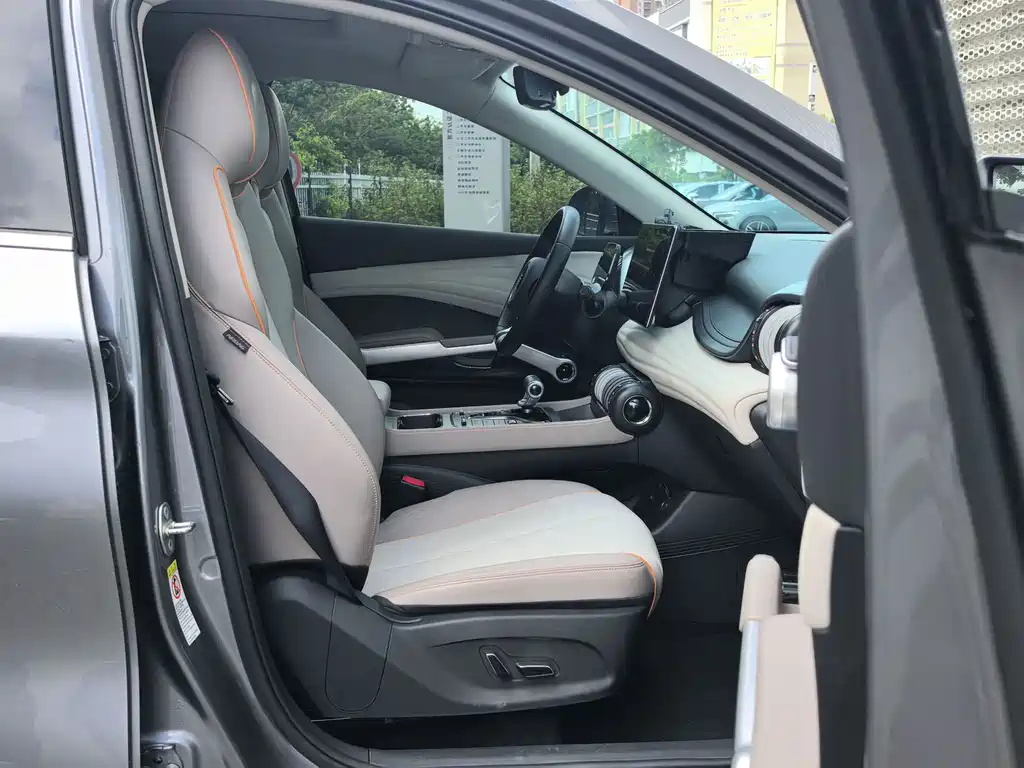 BYD Yuan Plus — миниатюра 15