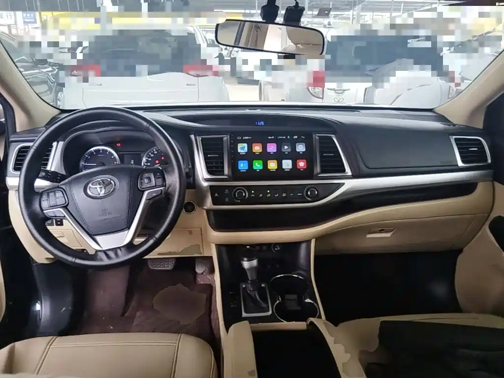 Toyota Highlander — миниатюра 14