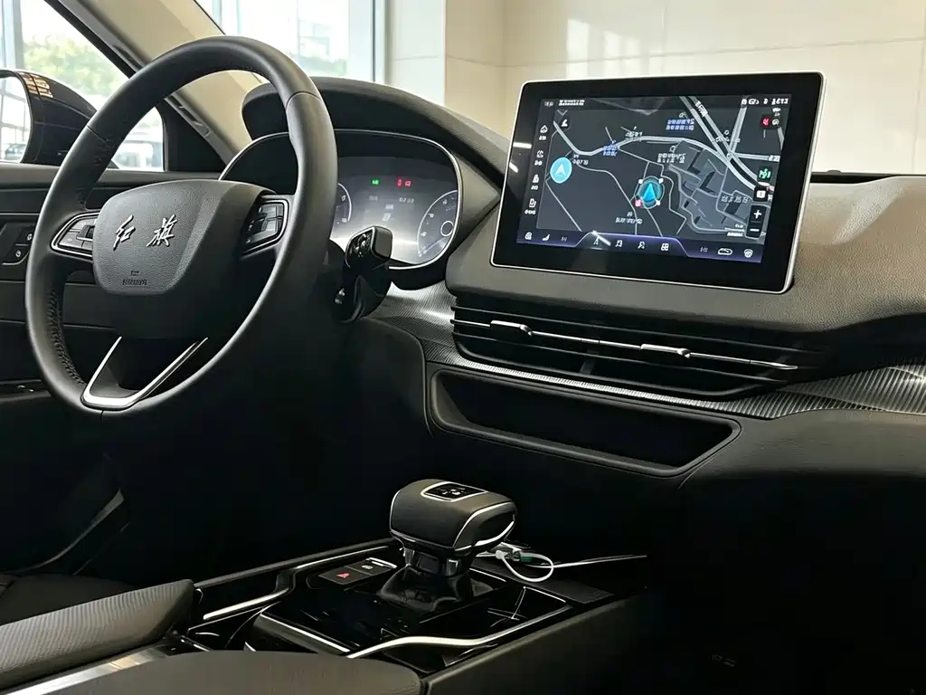 Hongqi Hongqi E-QM5 — миниатюра 6
