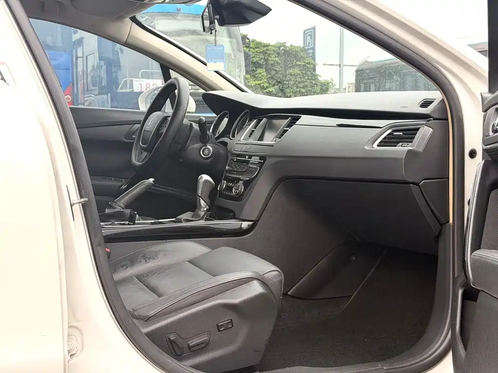 Peugeot 508 — миниатюра 7