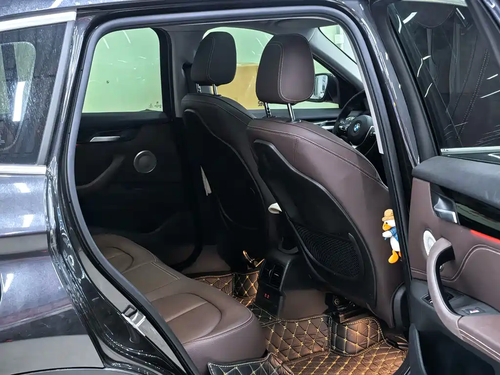 BMW X1 — миниатюра 12