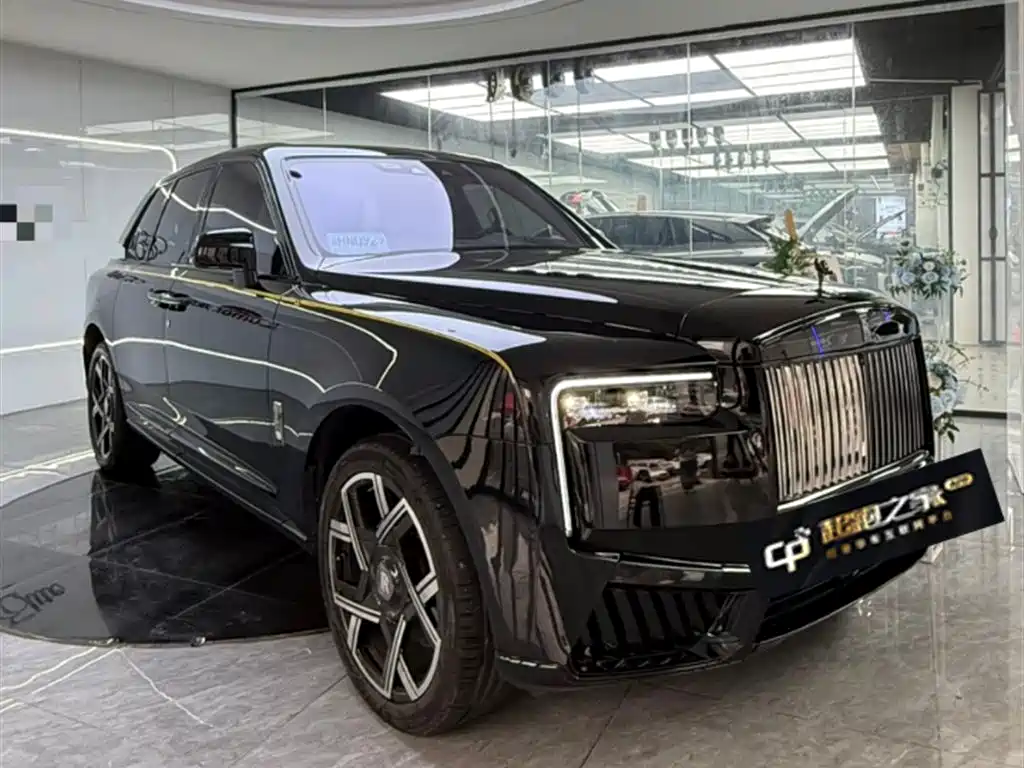Rolls-Royce Cullinan 2018 мест