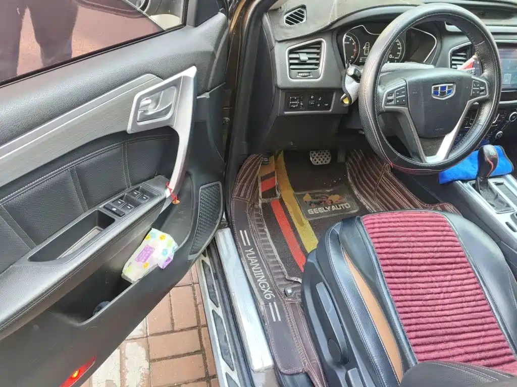 Geely Vision X6 — миниатюра 17