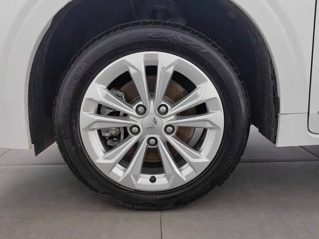 Wuling Jiachen — миниатюра 17