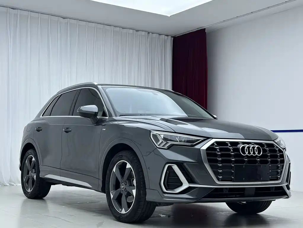 Audi Q3 2022 35 TFSI Fashion