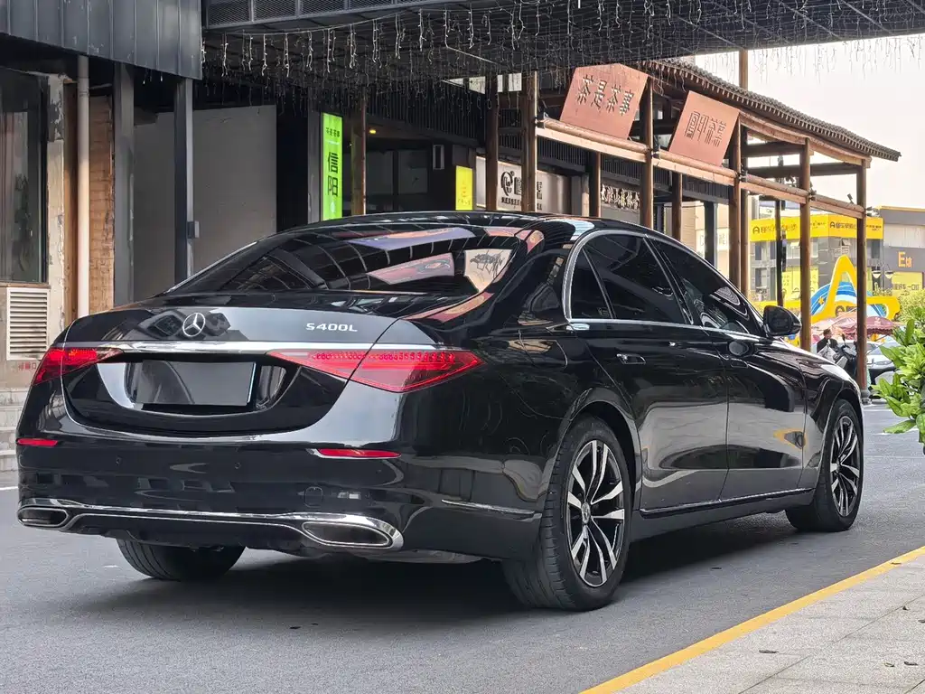 Mercedes-Benz S-Class — миниатюра 18
