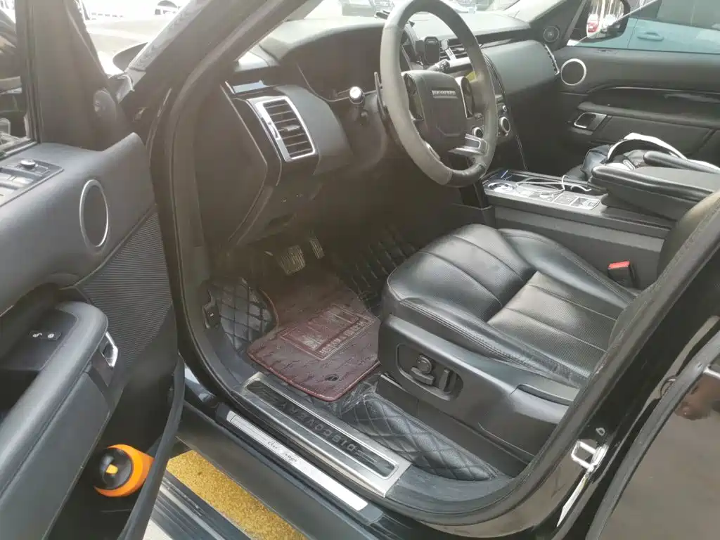 Land Rover Discovery — миниатюра 17