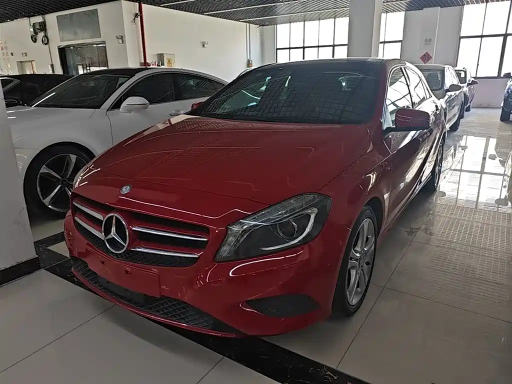 Mercedes-Benz A-Class (Import) 2015