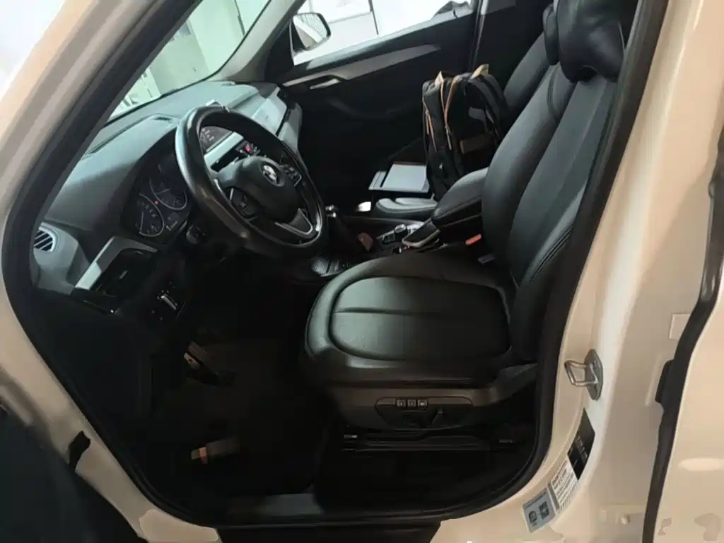 BMW X1 — миниатюра 15