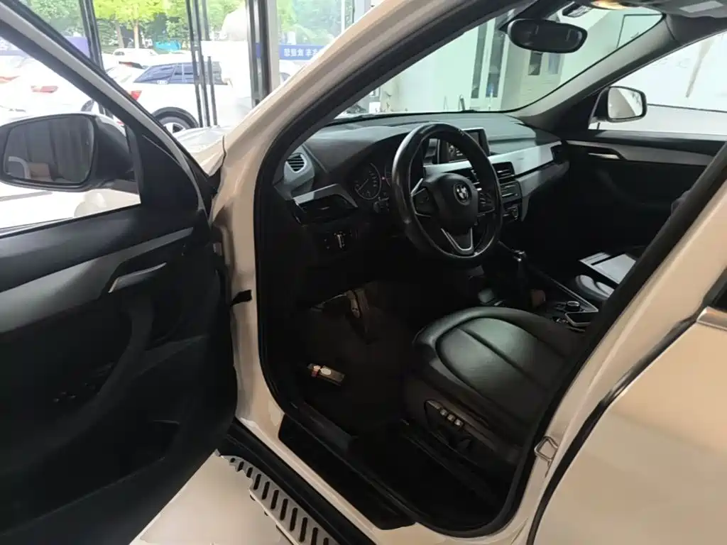 BMW X1 — миниатюра 16