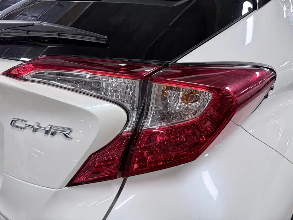 Toyota C-HR — миниатюра 20