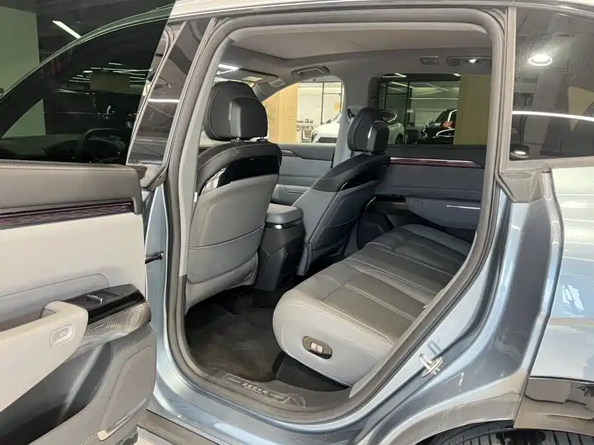 ZEEKR EXTREME KRYPTON 7X